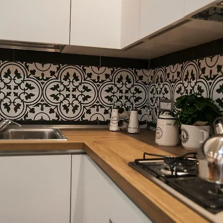 Casa Teresinella 아파트 토레 안눈치아타
